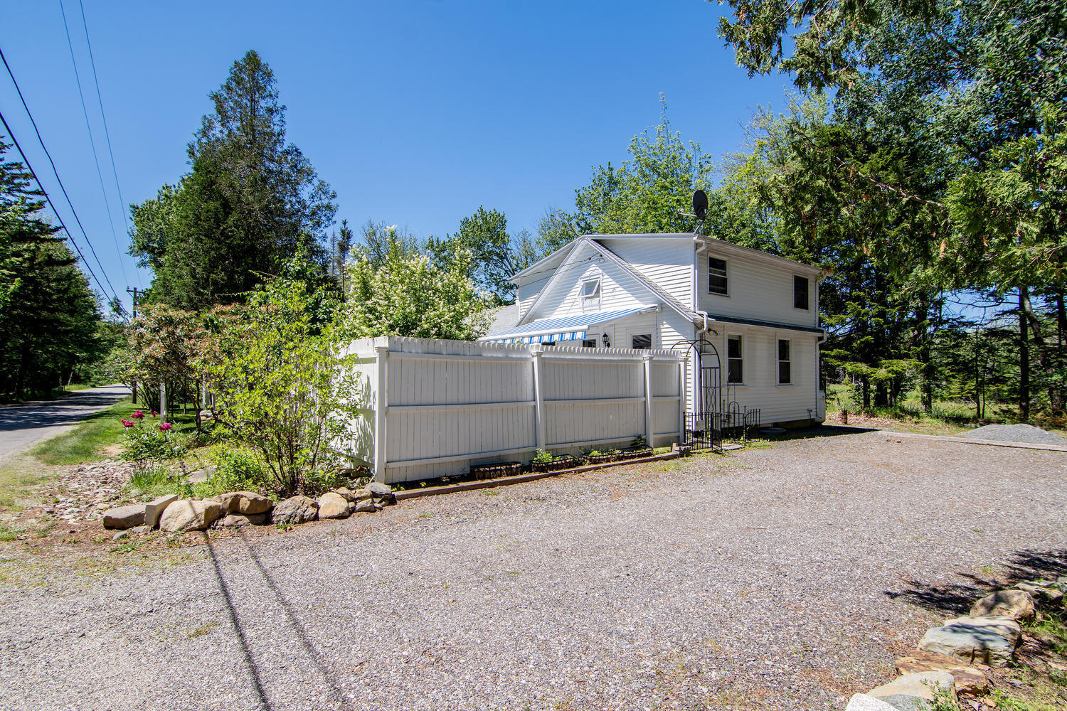 110 Quaco Road Deer Isle, ME 04627 - Photo 29 of 30 photo_49172978-1500x1000