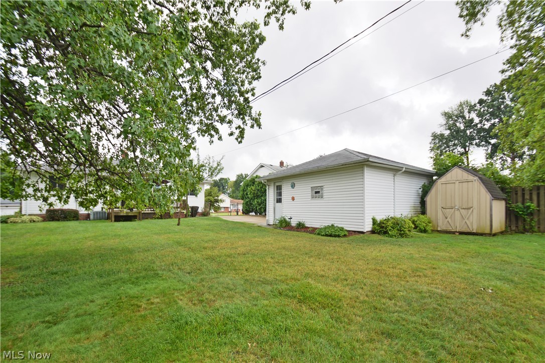 7310 Ames Road Parma, OH 44130 - Photo 26 of 29
