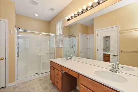 $400,000 | 12216 Latham Trail, Huntley, IL 60142