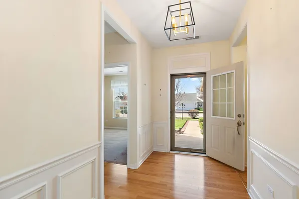 $400,000 | 12216 Latham Trail, Huntley, IL 60142