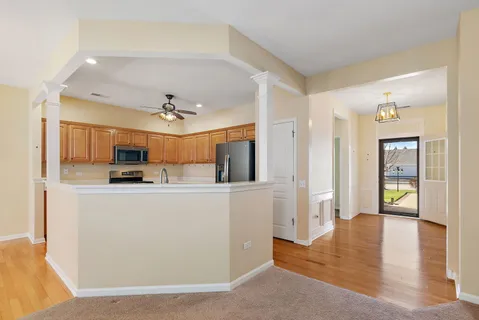 $400,000 | 12216 Latham Trail, Huntley, IL 60142