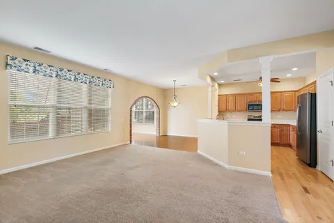 $400,000 | 12216 Latham Trail, Huntley, IL 60142