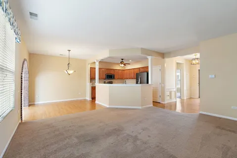 $400,000 | 12216 Latham Trail, Huntley, IL 60142