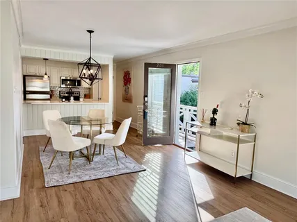$275,000 | 5907 East University Boulevard, Unit 201, Dallas, TX 75206