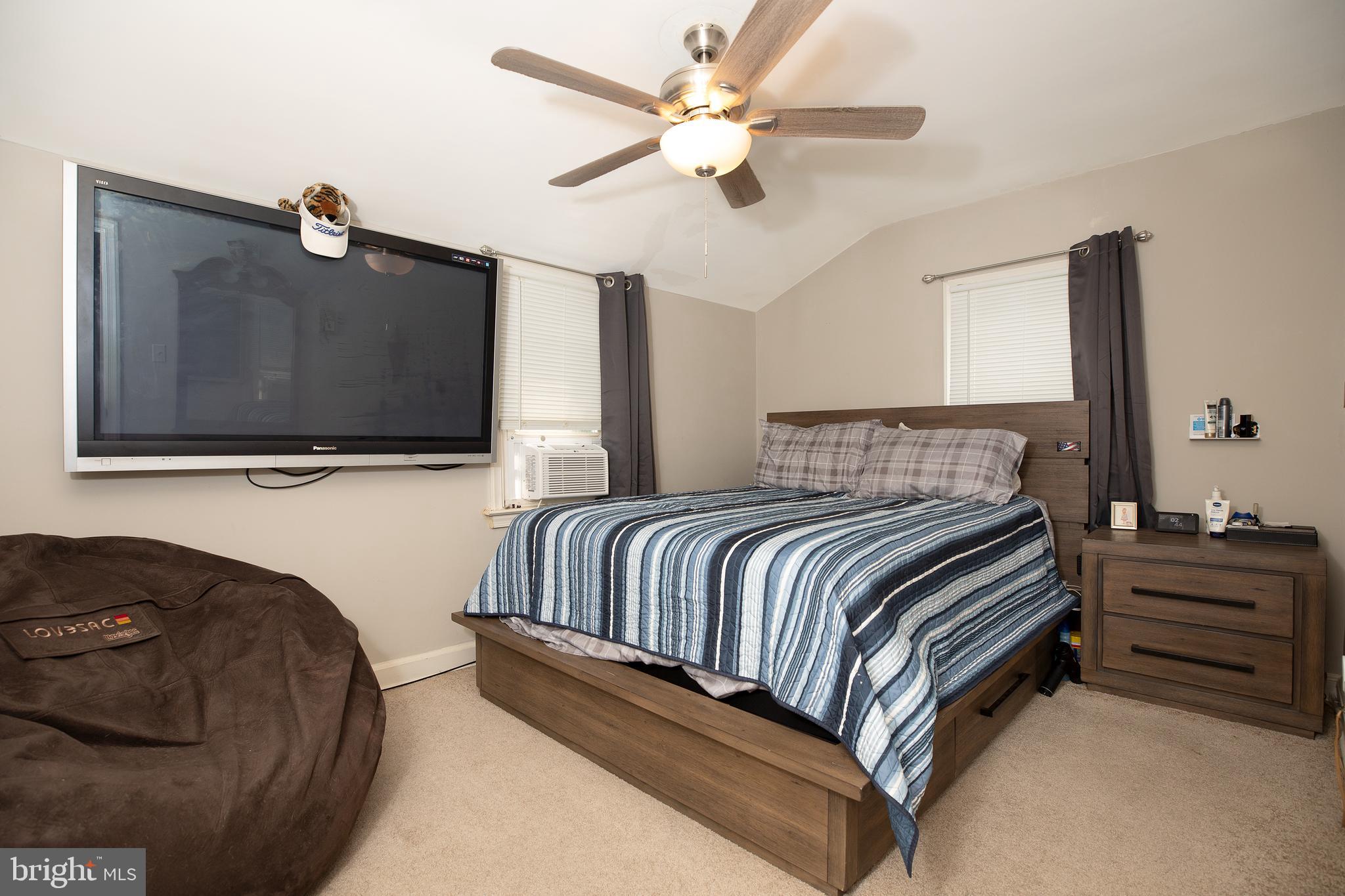 519 Ridley Avenue Folsom, PA 19033 - Photo 18 of 22 Bedroom