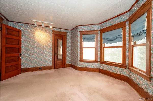 $359,900 | 13522 N Road, Alden, NY 14004