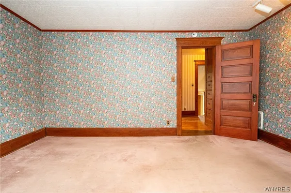 $359,900 | 13522 N Road, Alden, NY 14004