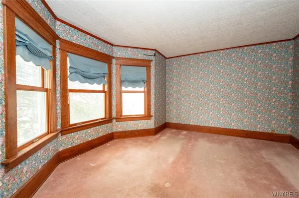 $359,900 | 13522 N Road, Alden, NY 14004