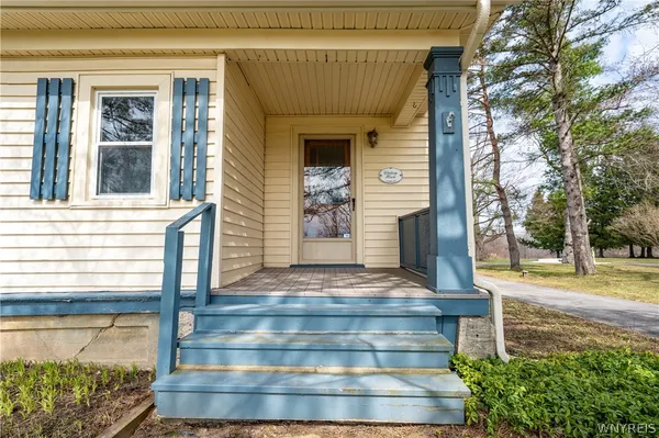 $359,900 | 13522 N Road, Alden, NY 14004