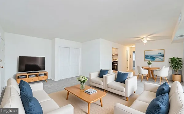 $1,295 | 5200 Quincy Street, Unit 304, Bladensburg, MD 20710