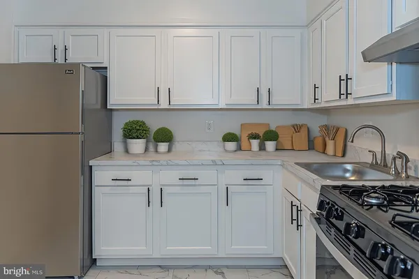 $1,295 | 5200 Quincy Street, Unit 304, Bladensburg, MD 20710