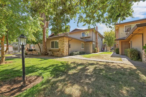 $880,000 | 2941 Norcade Circle, Sacramento, CA 95826