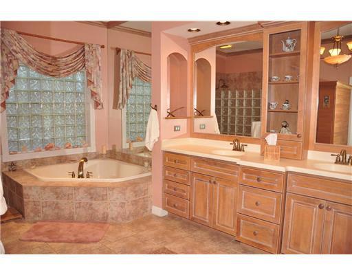 27 Bay Harbor Road Tequesta, FL 33469 - Photo 11 of 16 Additional Photo