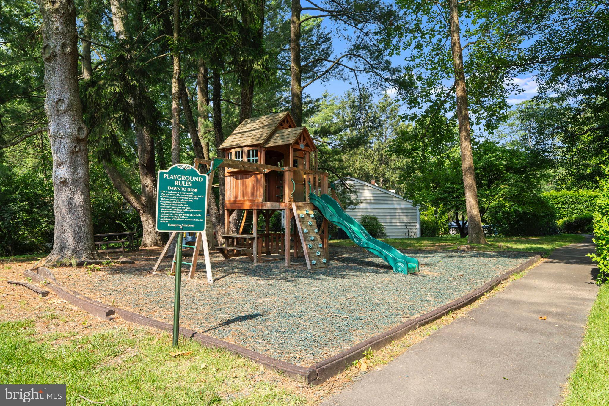 11309 Gatesborough Lane Reston, VA 20191 - Photo 58 of 85 a view of outdoor space yard deck