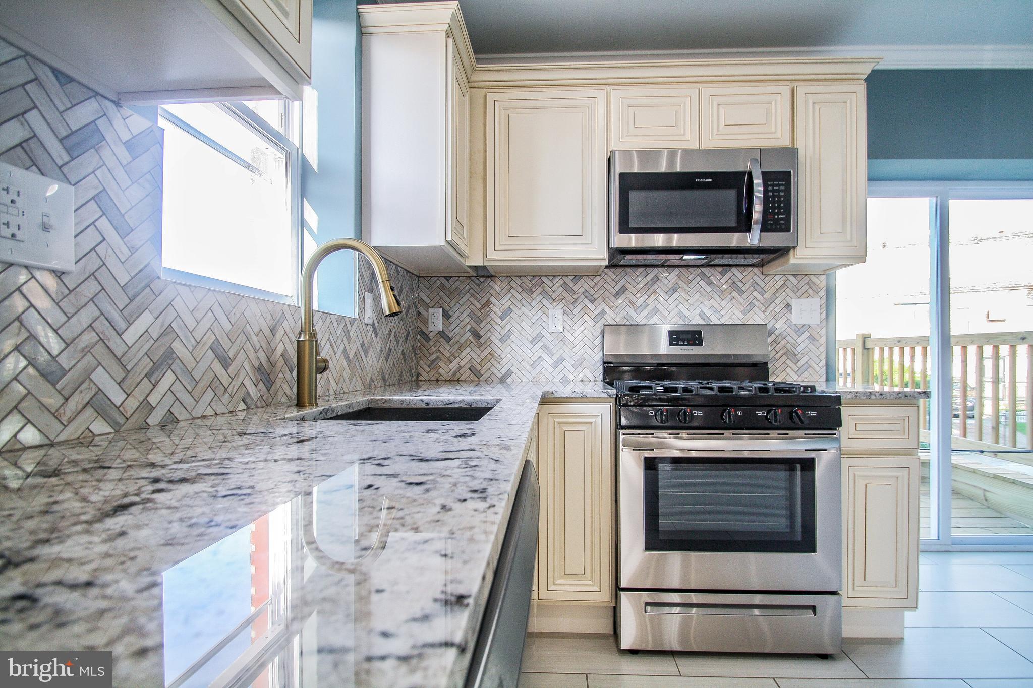 7545 Briar Road Philadelphia, PA 19138 - Photo 7 of 42 Gallery Image 7