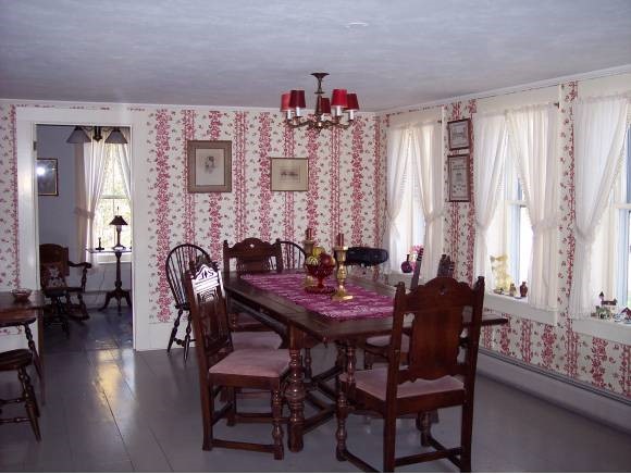 549 Hannon Road Poultney, VT 05764 - Photo 2 of 9
