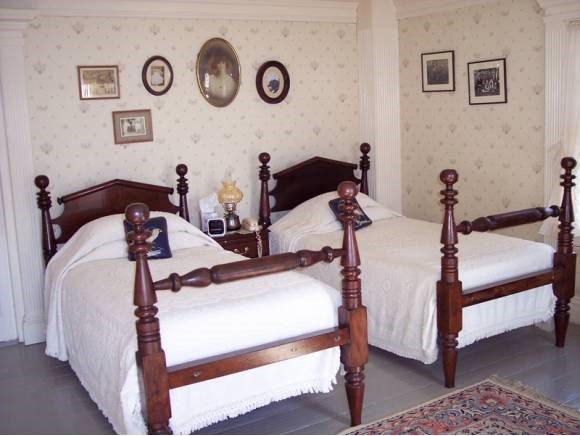 549 Hannon Road Poultney, VT 05764 - Photo 7 of 9