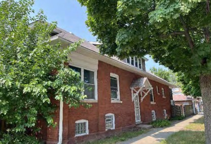 7700 South Yates Boulevard Chicago, IL 60649 - Photo 2 of 4