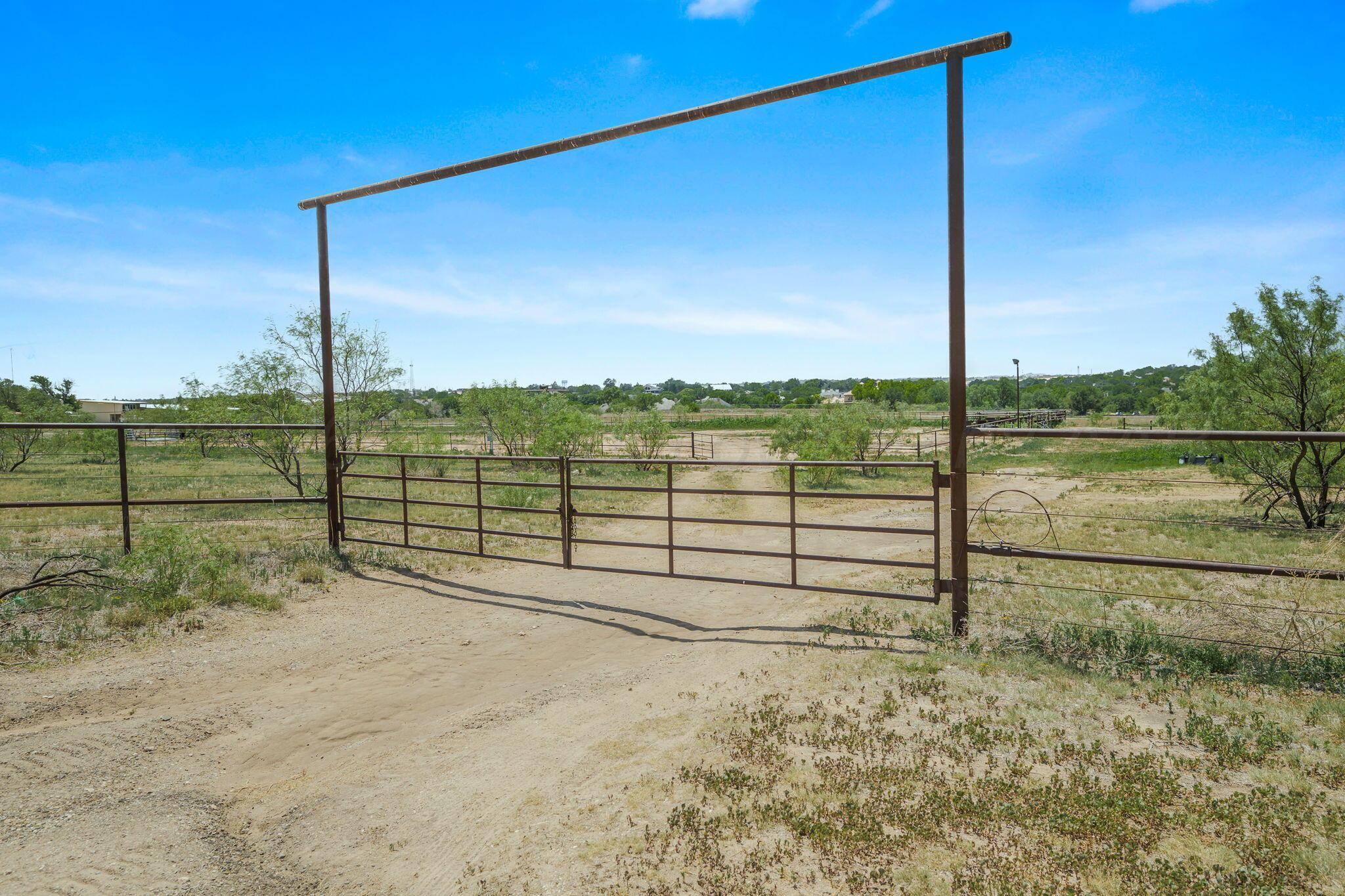 3001 Hester Road Amarillo, TX 79124 - Photo 8 of 69 3001 Hester Rd 08