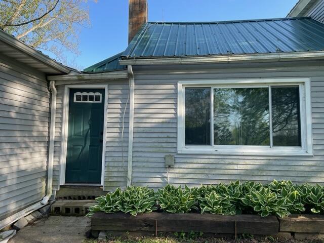 18164 Kraft Mill Road Fredericktown, OH 43019 - Photo 7 of 32 Front door