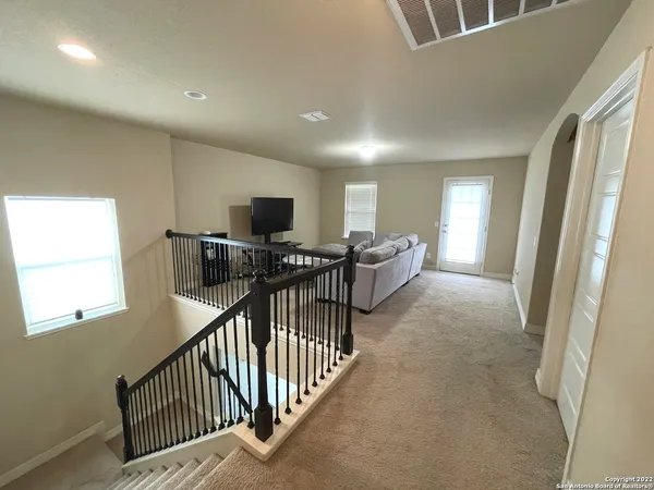 $2,000 | 12303 Fort Chadborne, San Antonio, TX 78245