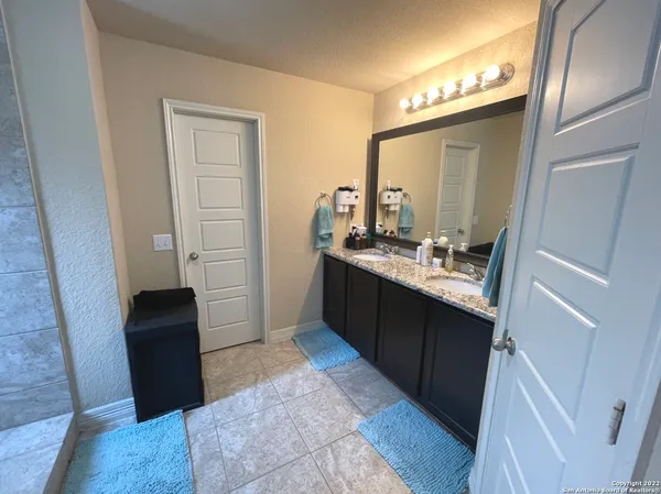 $2,000 | 12303 Fort Chadborne, San Antonio, TX 78245