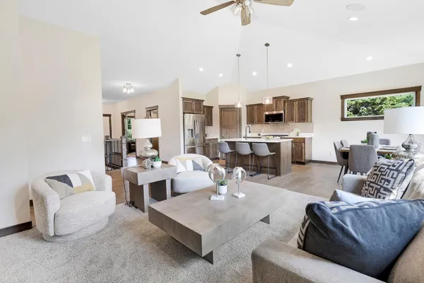 $669,900 | 2301 136th Street West, Rosemount, MN 55068