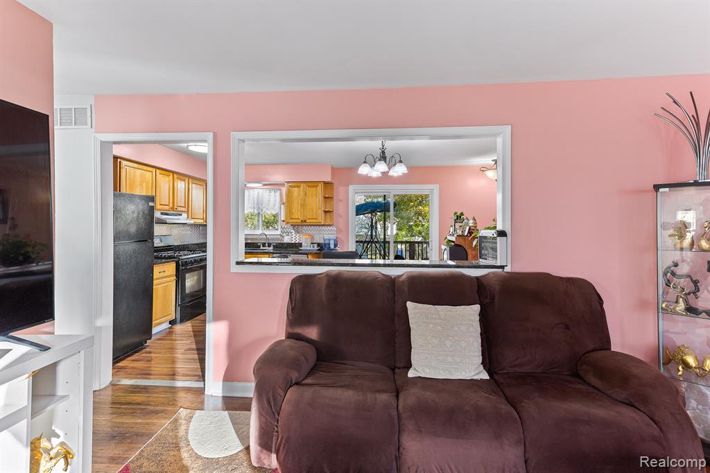 1444 Sheldon Road Canton, MI 48187 - Photo 7 of 30