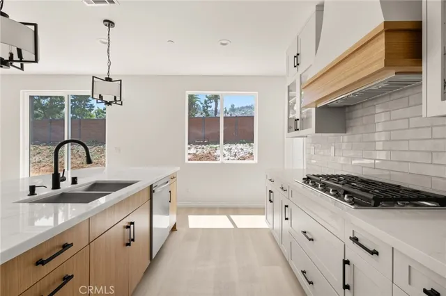 $1,199,000 | 5979 Copperfield Avenue, Riverside, CA 92506