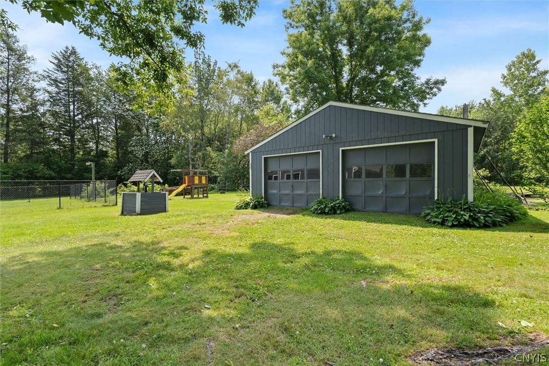 305 Howard Road Volney, NY 13069 - Photo 41 of 49 Second detached garage in back.