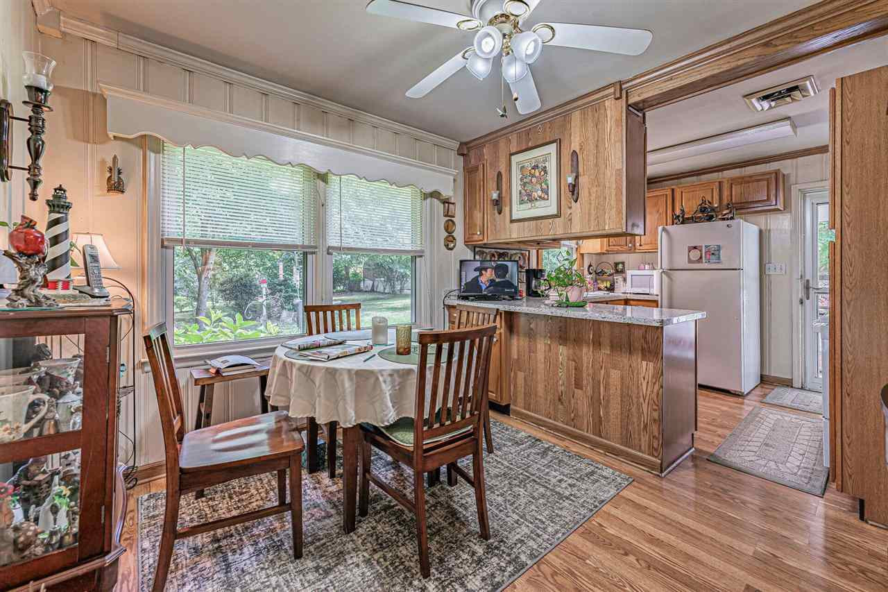 612 Maple Lane Raleigh, NC 27603 - Photo 9 of 26 Dining Room