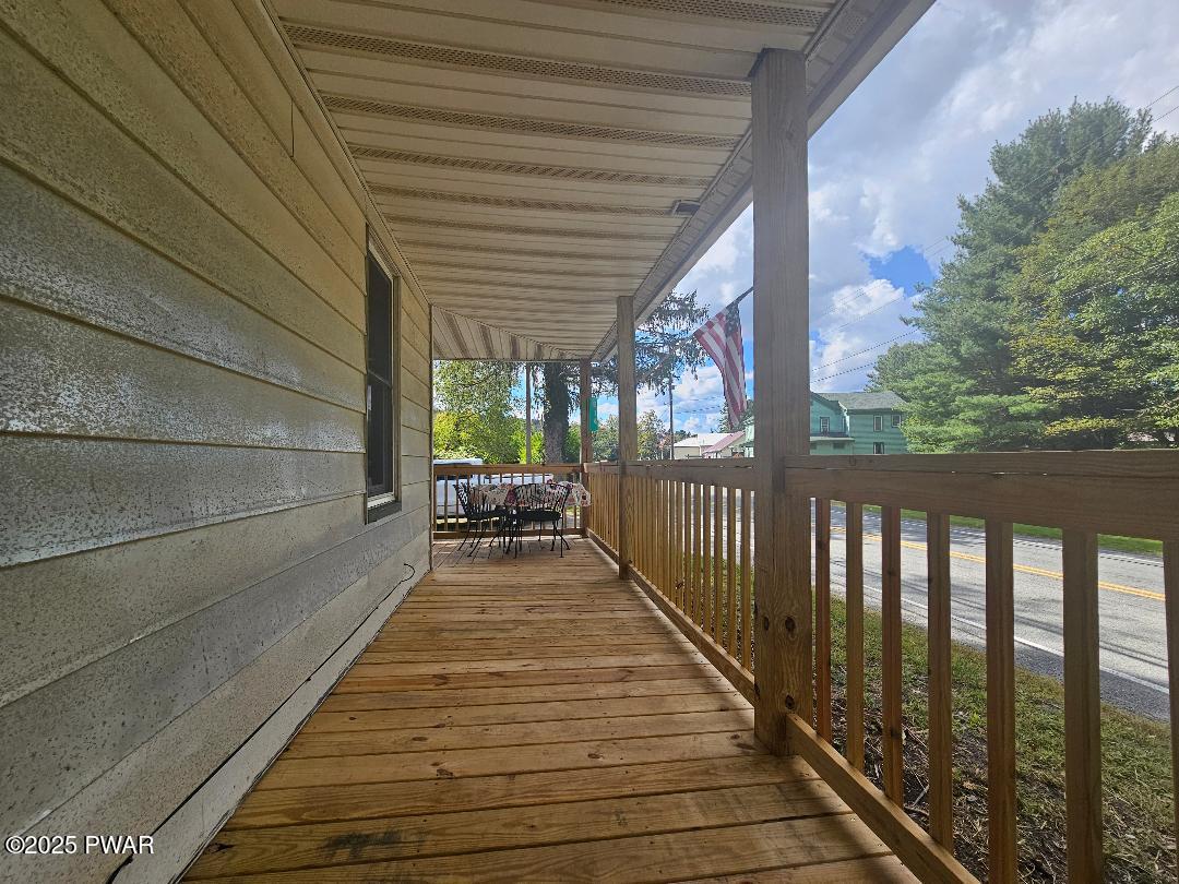 914 Main Street Newfoundland, PA 18445 - Photo 4 of 20