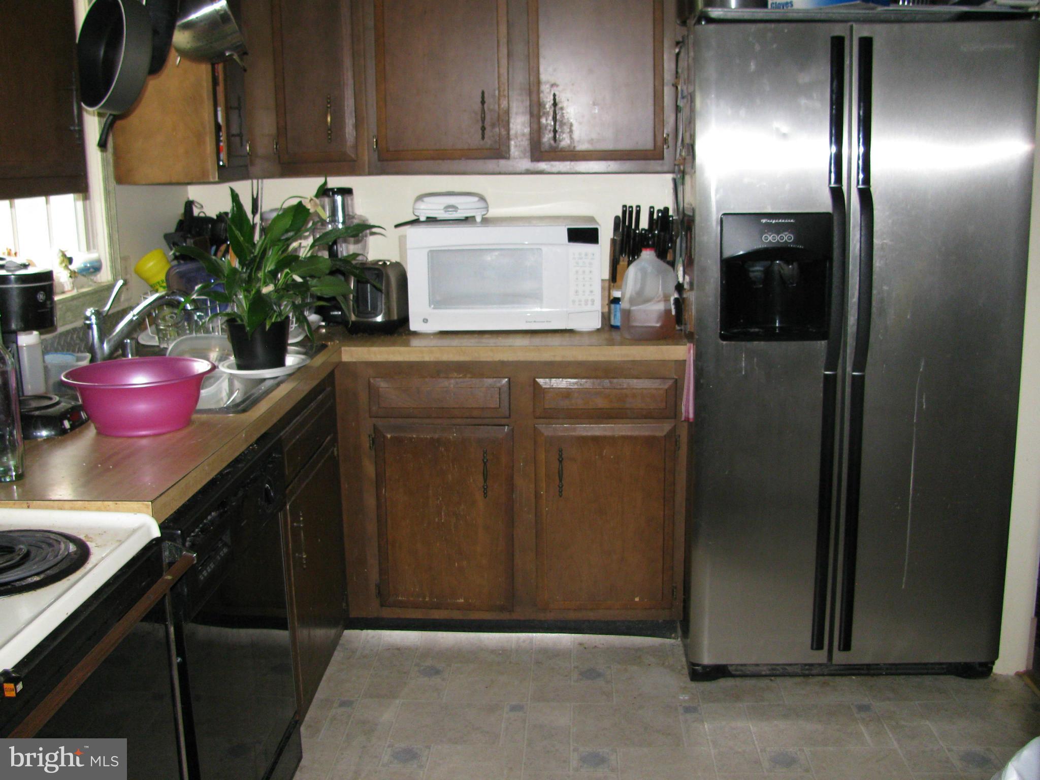 8055 Old Receiver Road Frederick, MD 21702 - Photo 2 of 28 Kitchen