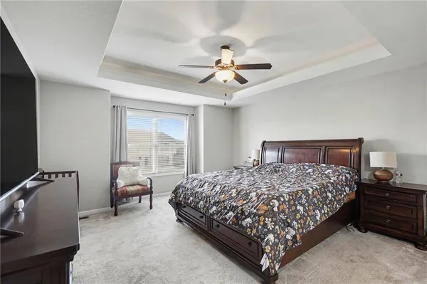 $500,000 | 10810 North Virginia Avenue, Kansas City, MO 64155