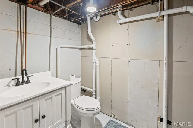 $175,000 | 119 South Jefferson Avenue, Collinsville, IL 62234