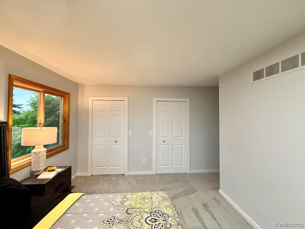92 Foxboro Drive Rochester Hills, MI 48309 - Photo 38 of 57