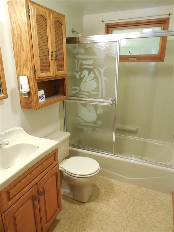 1701 Trapelo Road, Unit 1 Waltham, MA 02451 - Photo 14 of 18