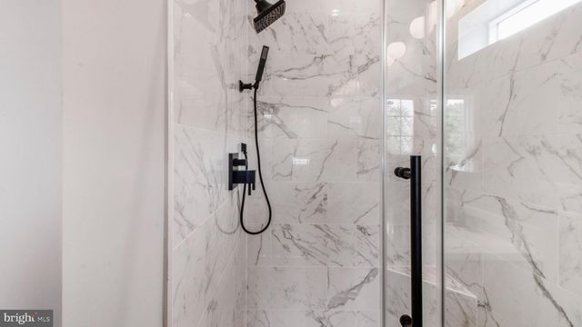 $2,020,000 | 30 East Linden Street, Alexandria, VA 22301