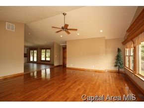 5132 Kinsinger Road Pleasant Plains, IL 62677 - Photo 11 of 20 Gallery Image 11