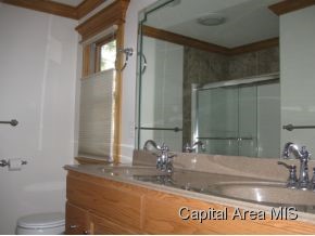 5132 Kinsinger Road Pleasant Plains, IL 62677 - Photo 14 of 20 Gallery Image 14