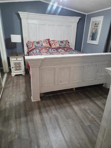 a view of utility room