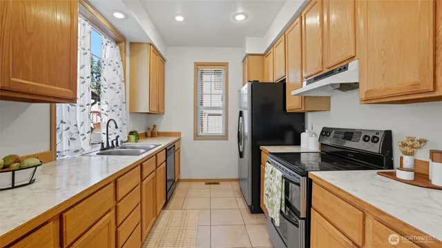 $375,000 | 25123 Roberts Drive, Unit 313, Black Diamond, WA 98010