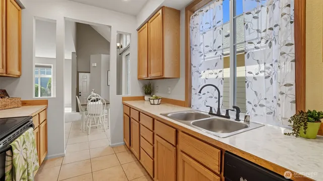 $375,000 | 25123 Roberts Drive, Unit 313, Black Diamond, WA 98010