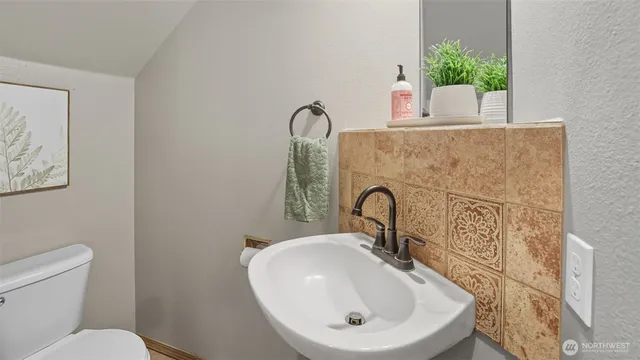 $375,000 | 25123 Roberts Drive, Unit 313, Black Diamond, WA 98010