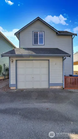 $375,000 | 25123 Roberts Drive, Unit 313, Black Diamond, WA 98010