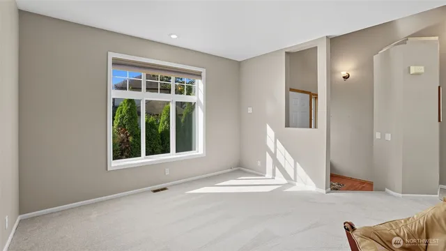 $375,000 | 25123 Roberts Drive, Unit 313, Black Diamond, WA 98010