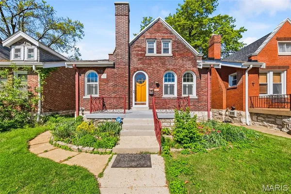 $315,000 | 3817 Childress Avenue, St. Louis, MO 63109