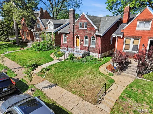 $315,000 | 3817 Childress Avenue, St. Louis, MO 63109