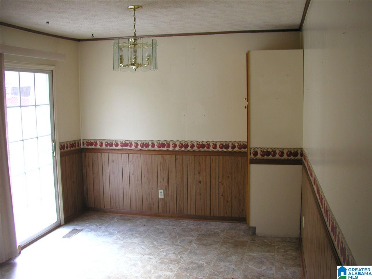 100 Oak Road Anniston, AL 36206 - Photo 14 of 17