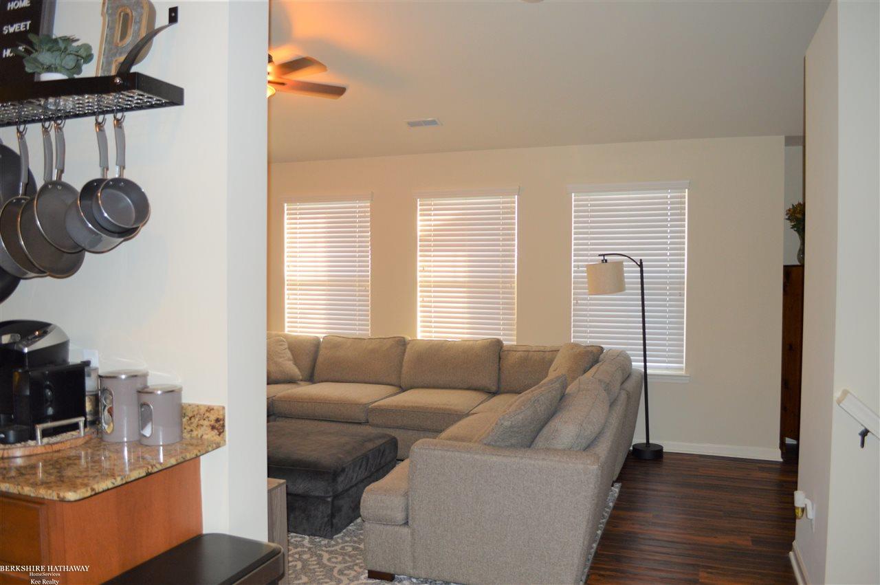 17059 East 14 Mile Road Fraser, MI 48026 - Photo 5 of 44 50034825-4.JPG
